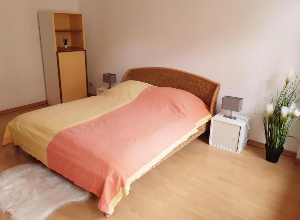 Schoene, Ruhige Zweiraumwohnung Im Angesagten Altlindenau Lipsk Zewnętrze zdjęcie