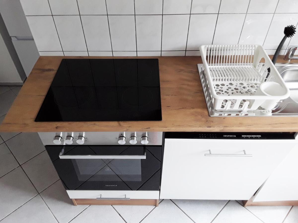 Schoene, Ruhige Zweiraumwohnung Im Angesagten Altlindenau Lipsk Zewnętrze zdjęcie